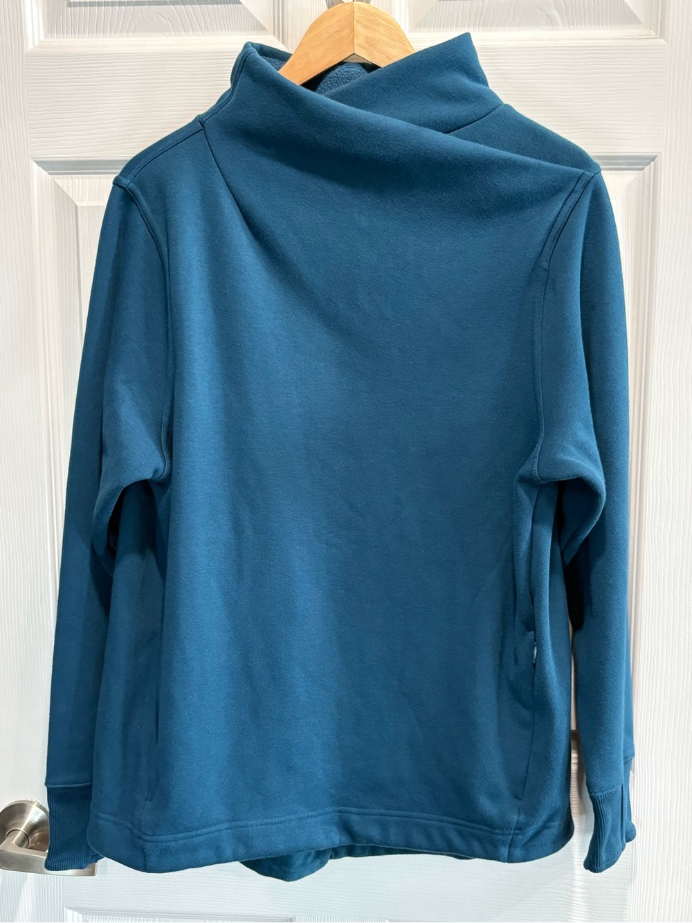 Athleta Cozy Karma Twist Neck Fleece Pullover Sweatshirt, Teal, Size L